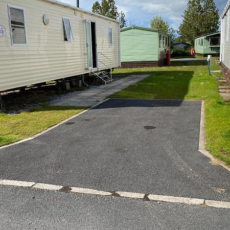Grange 37 Regent Bay Holiday Park 모아캠비 외부 사진