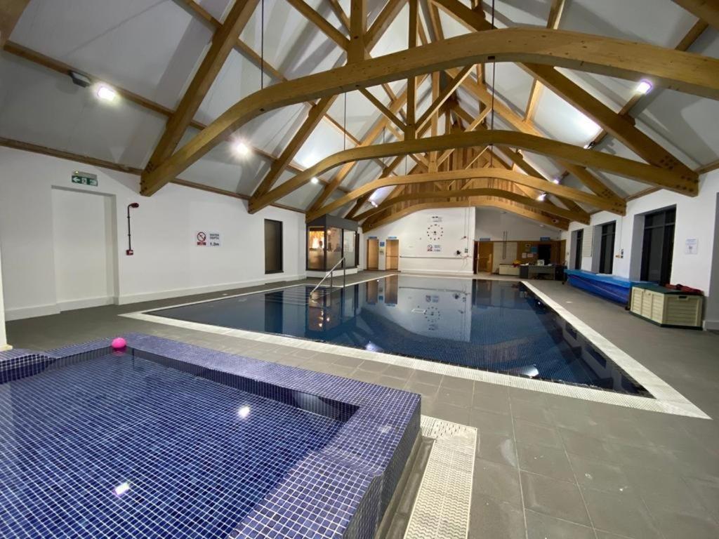 Grange 37 Regent Bay Holiday Park 모아캠비 외부 사진